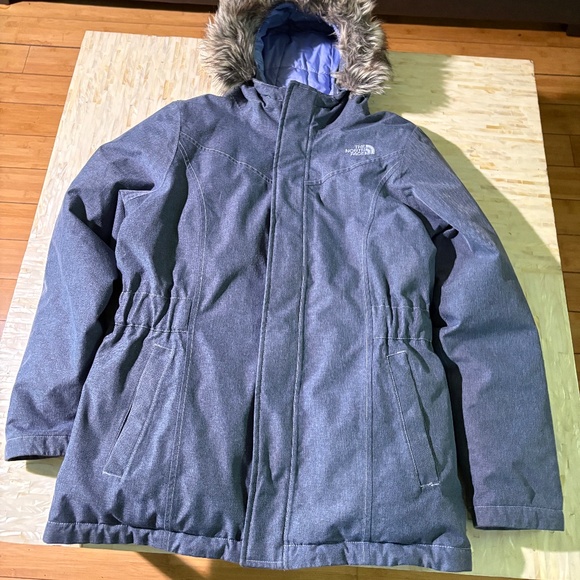 Light blue Northface puffer coat - Picture 2 of 4